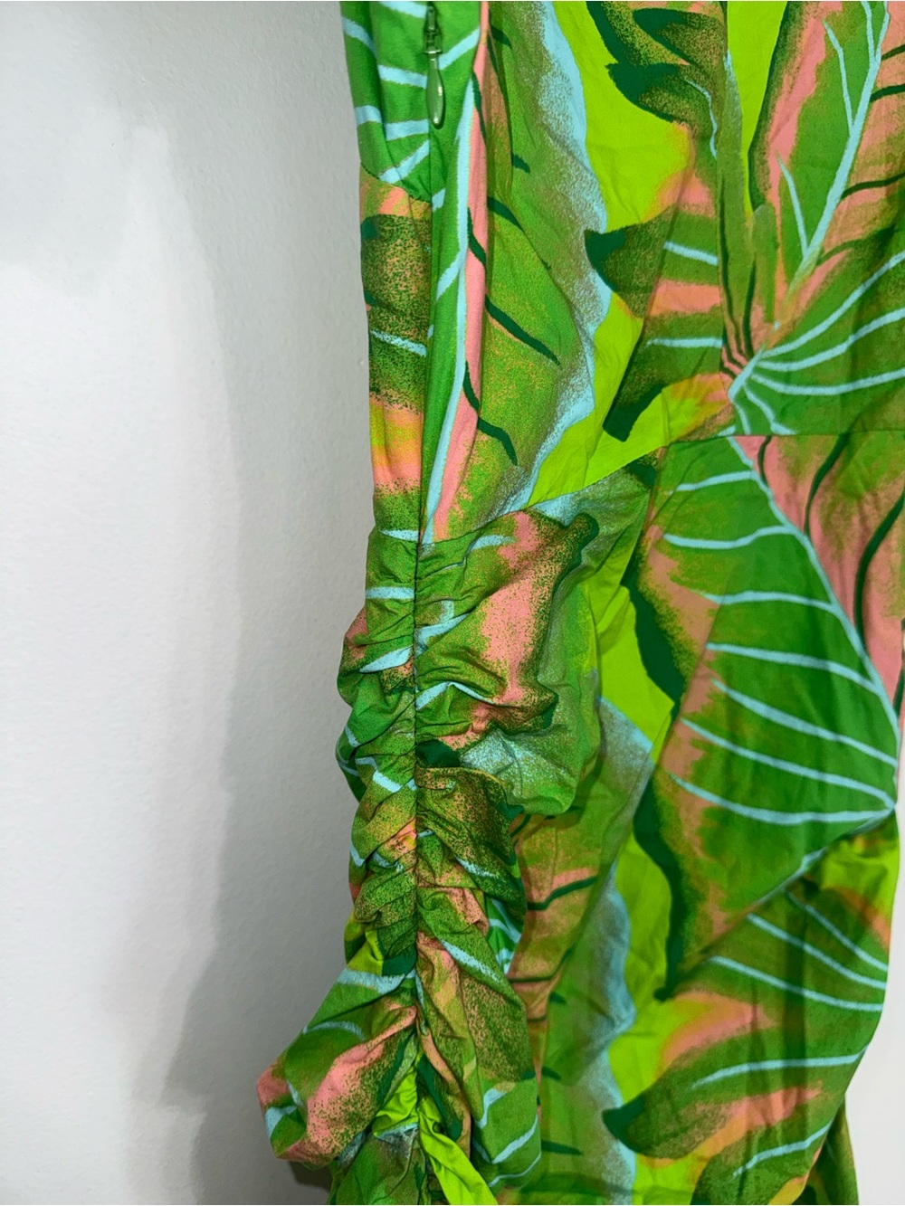 FARM Rio Neon Green Tropical Ruched Puff-Sleeve Mini Dress - Picture 10 of 10